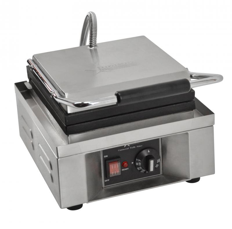 Omcan 1.6 kW Waffle Maker – Commercial Countertop Electric Waffle Iron for Restaurants, Cafés & Foodservice Kitchens - Donut-Equipment.com